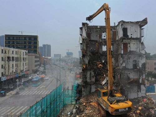 攻堅(jiān)克難進(jìn)行時② 光明大街市政工程主車道預(yù)計(jì)年底建成